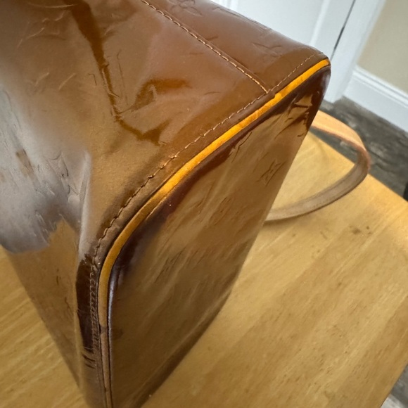 Louis Vuitton Bronze Vernis Houston Tote - Picture 8 of 16